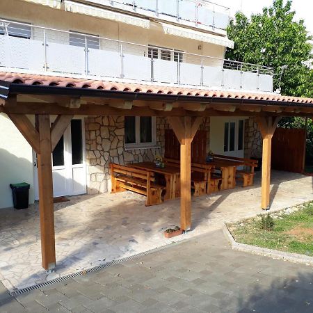 Apartments Roko كوسترينا المظهر الخارجي الصورة