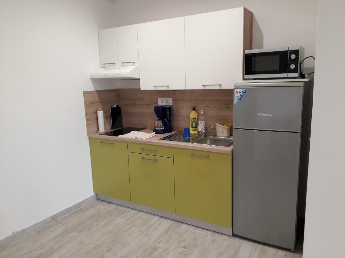 Apartments Roko كوسترينا المظهر الخارجي الصورة